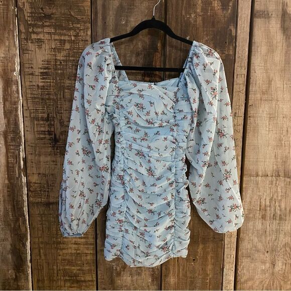 NWT More To Come Jaliyah Ruched Mini Dress in Blue Floral cottage Revolve XXS - Picture 9 of 9